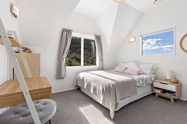 Photo of property in 117 Sumnervale Drive, Sumner, Christchurch, 8081