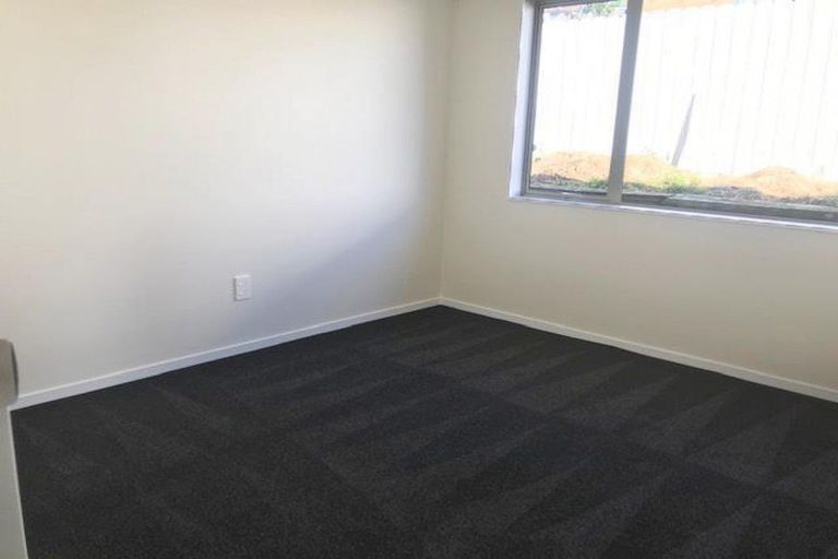 Photo of property in 1/12 Libnai Avenue, Clover Park, Auckland, 2019