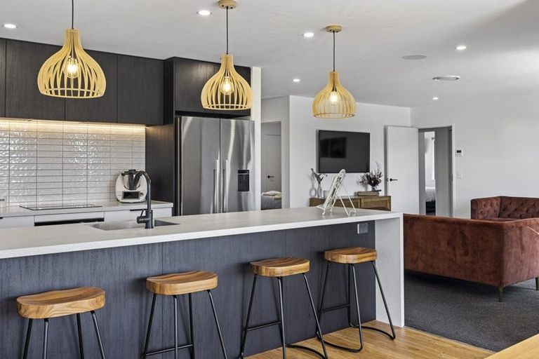 Photo of property in 8 Tikorangi Road East, Tikorangi, 4383