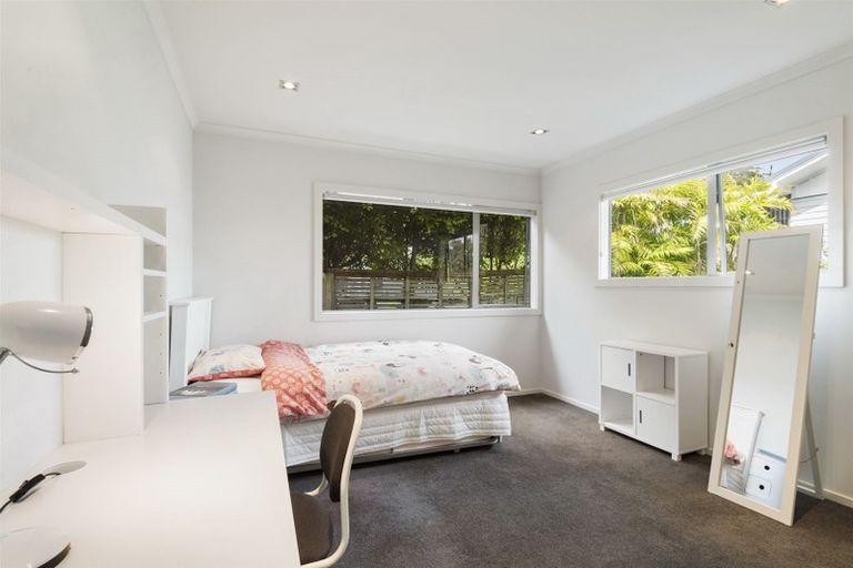 Photo of property in 131c Kowhai Road, Mairangi Bay, Auckland, 0630