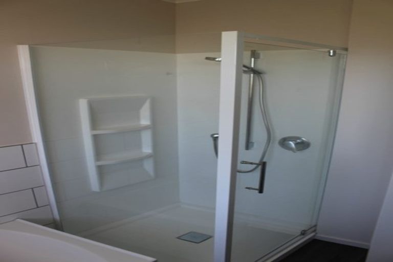 Photo of property in 4 Gerrand Place, Chedworth, Hamilton, 3210