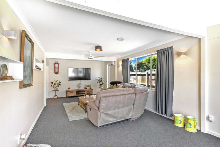 Photo of property in 37 Flemington Avenue, North New Brighton, Christchurch, 8083