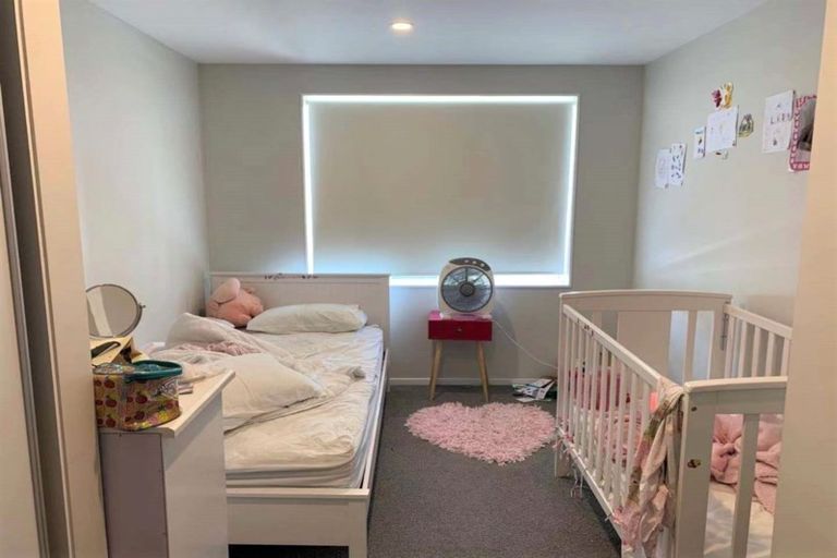 Photo of property in 49 Rosier Road, Glen Eden, Auckland, 0602