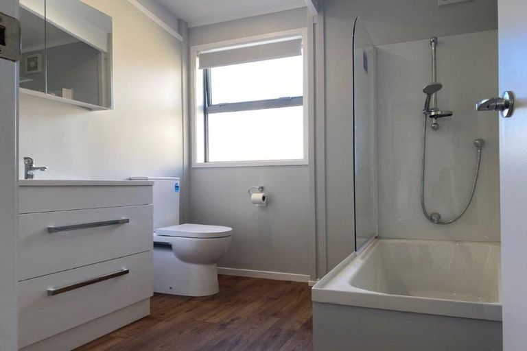 Photo of property in 40b Judd Crescent, Naenae, Lower Hutt, 5011