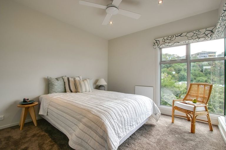 Photo of property in 16 Hornsey Road, Bluff Hill, Napier, 4110