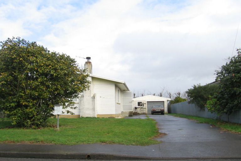 Photo of property in 422 Huia Street, Camberley, Hastings, 4120