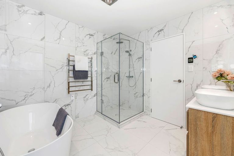 Photo of property in 30 Adamson Road, Flat Bush, Auckland, 2019