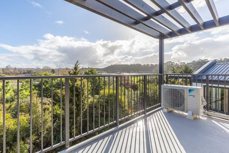 Photo of property in Verdant Lane, 14/269 Rosedale Road, Albany, Auckland, 0632