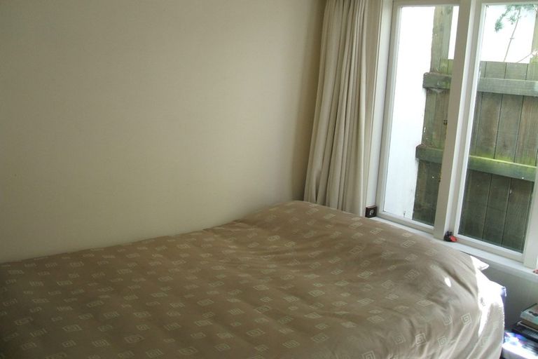 Photo of property in 12c Hobson Street, Thorndon, Wellington, 6011