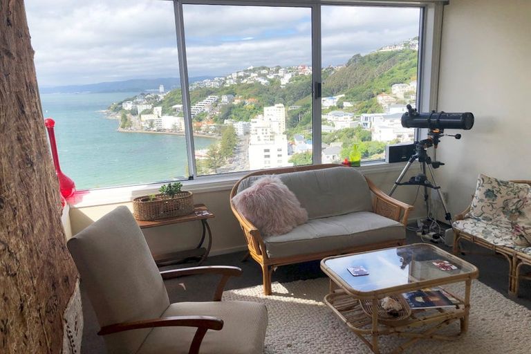Photo of property in 7/2 Oriental Terrace, Mount Victoria, Wellington, 6011