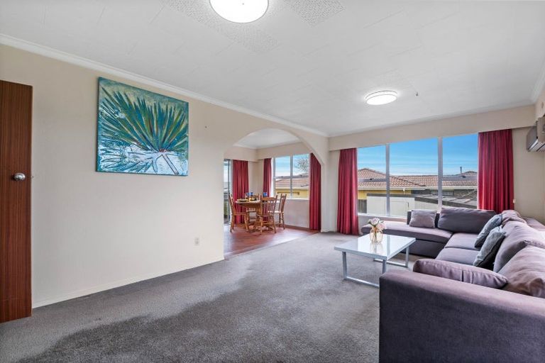 Photo of property in 18 Luxor Place, Pomare, Rotorua, 3015