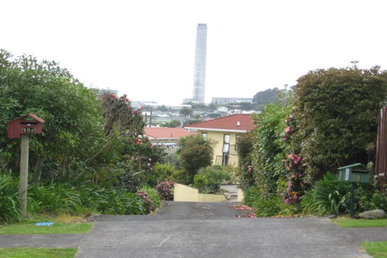 Photo of property in 18a Norwich Avenue, Spotswood, New Plymouth, 4310