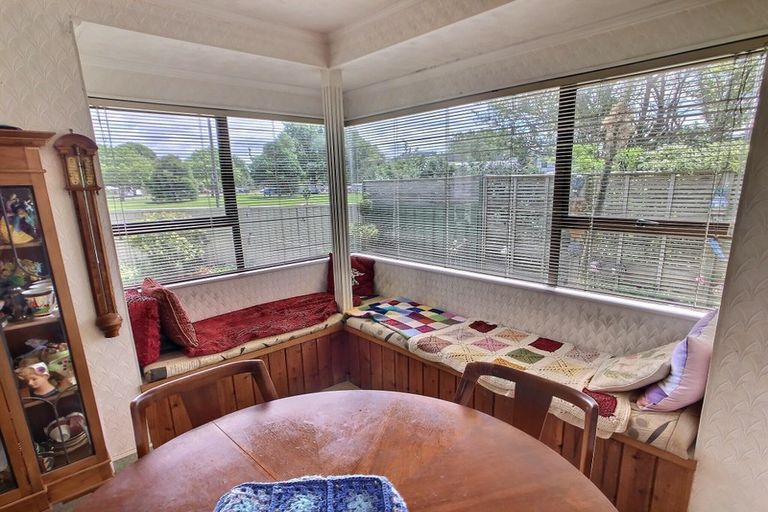 Photo of property in 1/12 Lannie Place, Greenmeadows, Napier, 4112