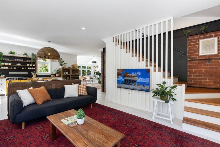 Photo of property in 3 Delhi Crescent, Khandallah, Wellington, 6035