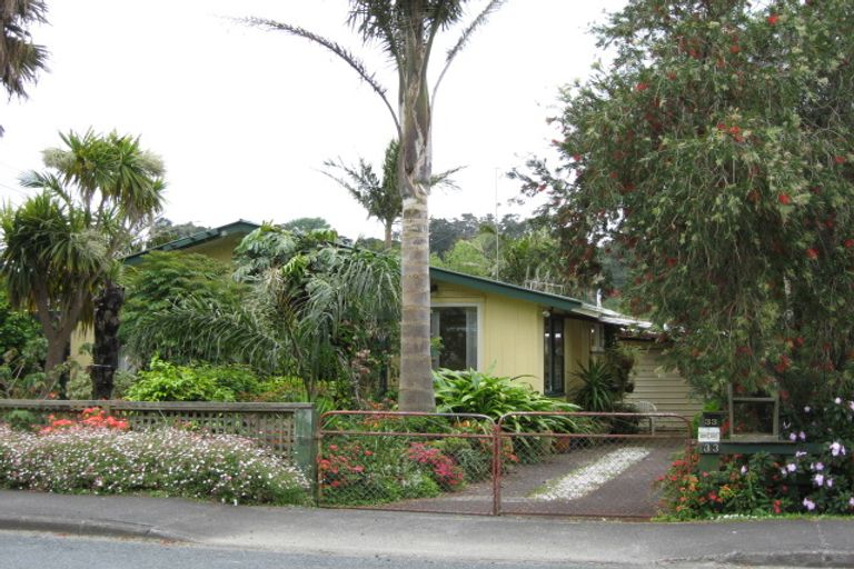 Photo of property in 33 Weranui Road, Waiwera, Orewa, 0994