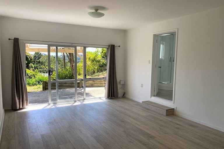 Photo of property in 12 Bryers Place, Bayview, Auckland, 0629