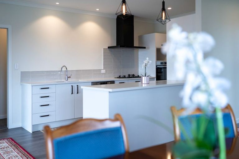 Photo of property in 22 Carnation Court, Cambridge, 3434