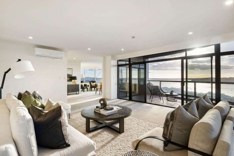 Photo of property in Shangri La Apartments, 10/97 Jervois Road, Herne Bay, Auckland, 1011