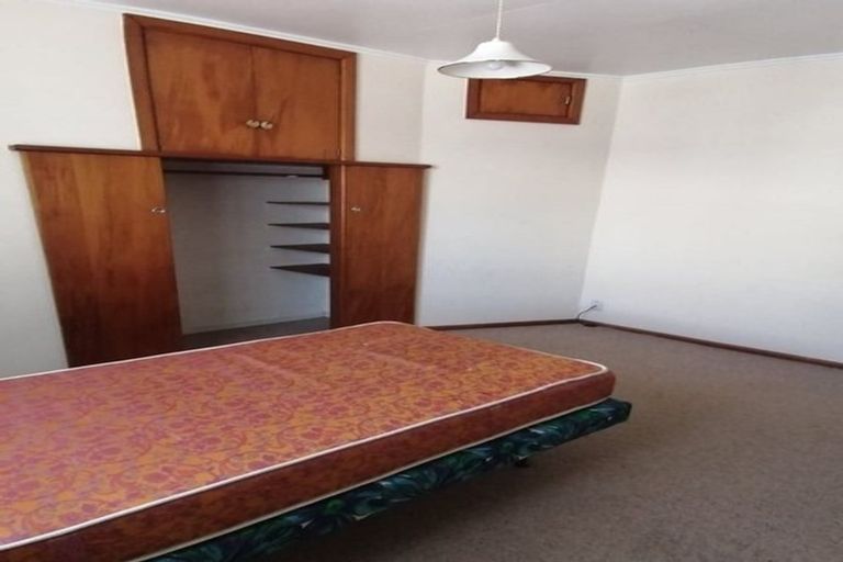 Photo of property in 63 Queen Street, Westport, 7825