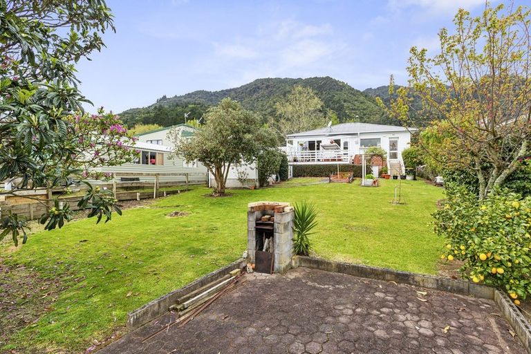Photo of property in 24 Gilchrist Street, Te Aroha, 3320