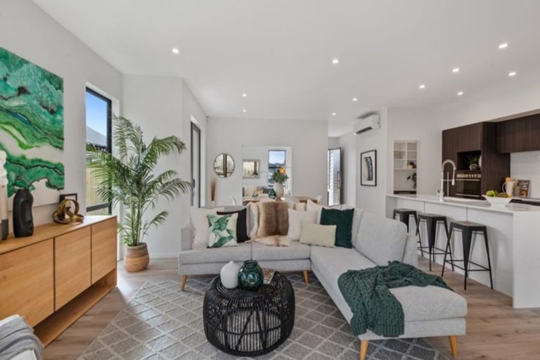 Photo of property in 8 Flaxfield Lane, Beachlands, Auckland, 2018