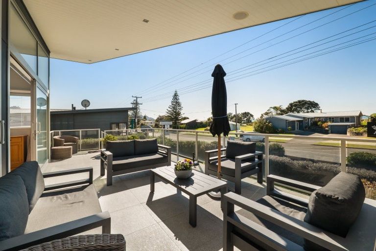 Photo of property in 20 Seaforth Road, Waihi Beach, 3611