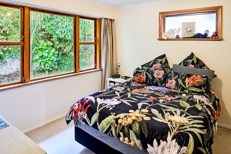 Photo of property in 4 Gaskill Grove, Harbour View, Lower Hutt, 5010