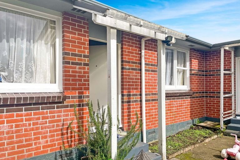 Photo of property in 2/113 Clouston Park Road, Clouston Park, Upper Hutt, 5018
