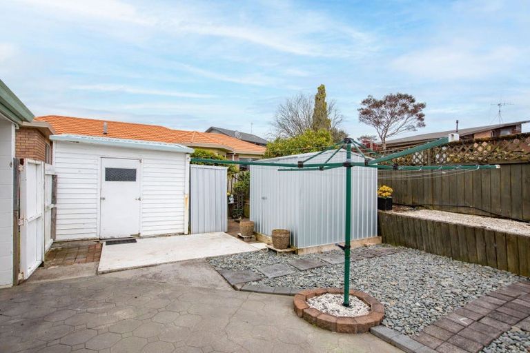 Photo of property in 2 Lochinver Drive, Nawton, Hamilton, 3200