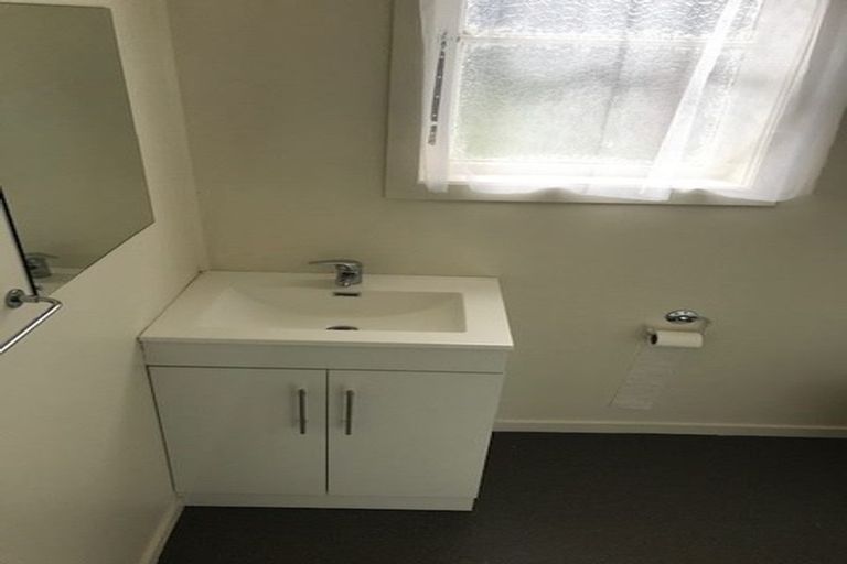 Photo of property in 132 Hakanoa Street, Huntly, 3700