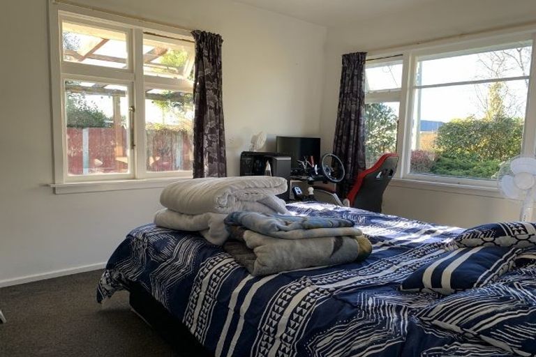 Photo of property in 27 Hounslow Street, Ilam, Christchurch, 8041