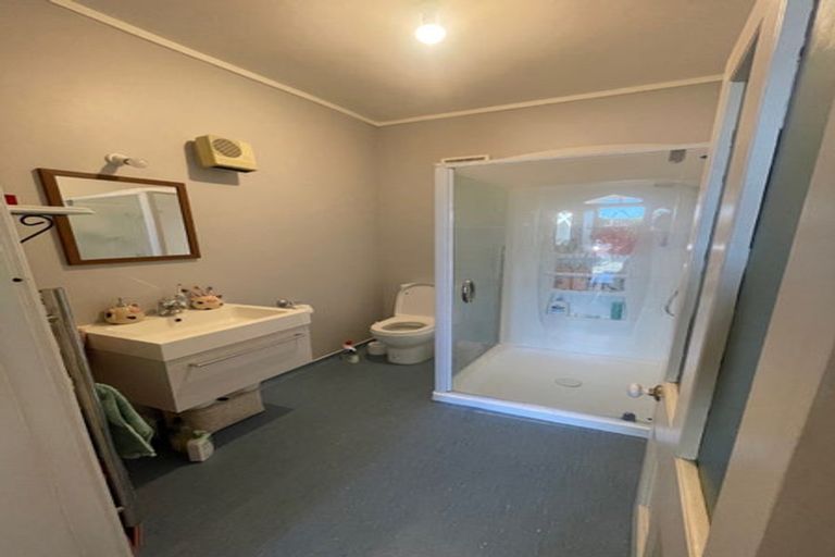 Photo of property in 13 Tinakori Road, Thorndon, Wellington, 6011