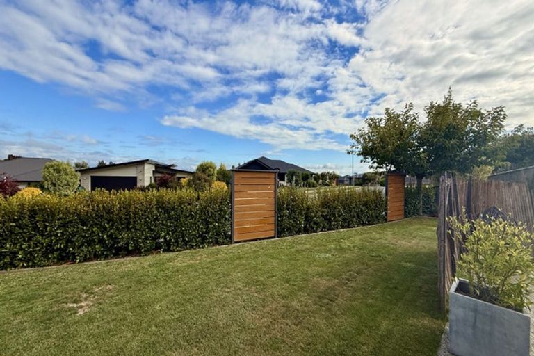 Photo of property in 25 Pine Crest Drive, Richmond, 7020