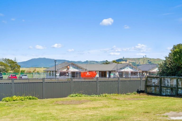 Photo of property in 94b Simpson Road, Papamoa Beach, Papamoa, 3118