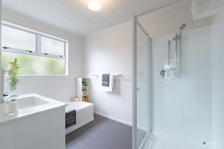 Photo of property in 25 Maclaren Street, Maymorn, Upper Hutt, 5018