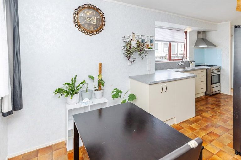 Photo of property in 27h Breckons Avenue, Nawton, Hamilton, 3200