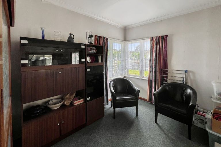 Photo of property in 37 Christian Street, Dannevirke, 4930