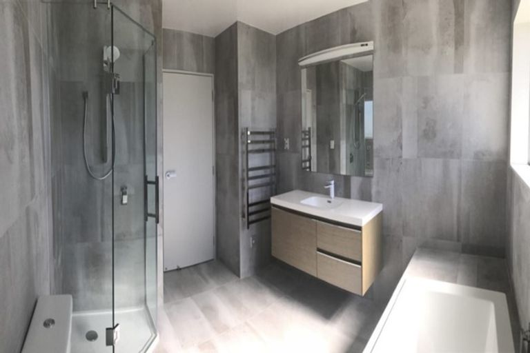 Photo of property in 3 Mataku Way, Silverdale, 0932