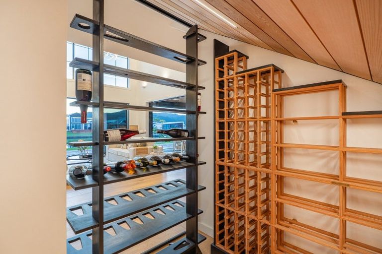 Photo of property in 91 Leeward Drive, Whitianga, 3510