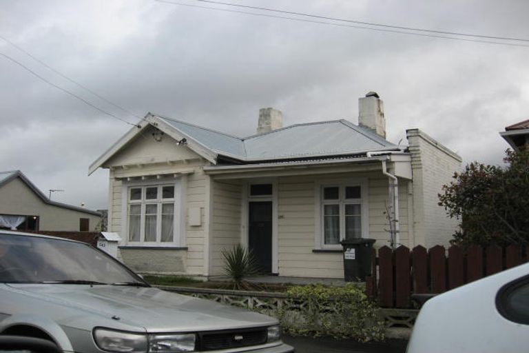 Photo of property in 242 Oxford Street, South Dunedin, Dunedin, 9012