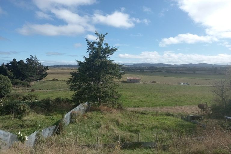 Photo of property in 3 Main Road, Tuatapere, 9620