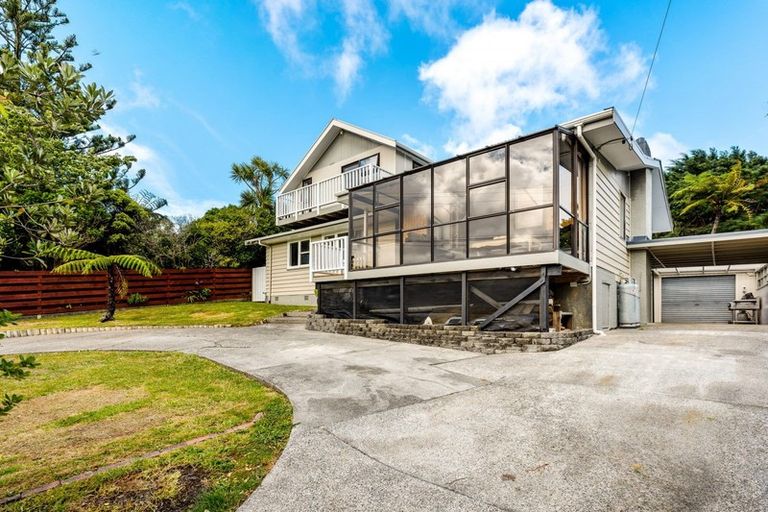 Photo of property in 3 Bermer Road, Belmont, Lower Hutt, 5010