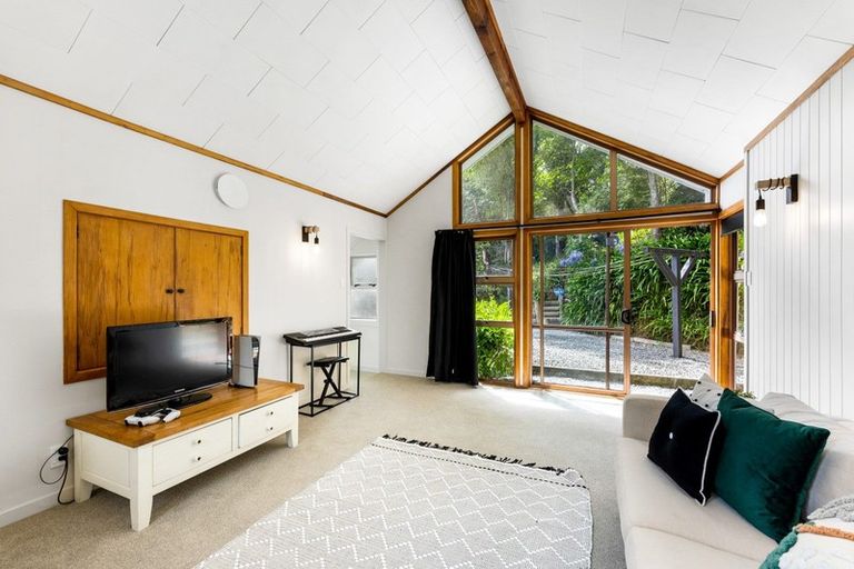 Photo of property in 39 Rawhiti Street, Stokes Valley, Lower Hutt, 5019