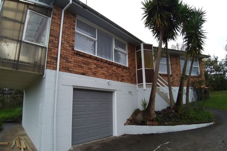 Photo of property in 12 Yeoman Place, Howick, Auckland, 2014