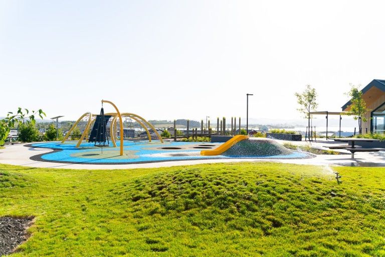 Photo of property in 2 Bittern Road, Te Kauwhata, 3710