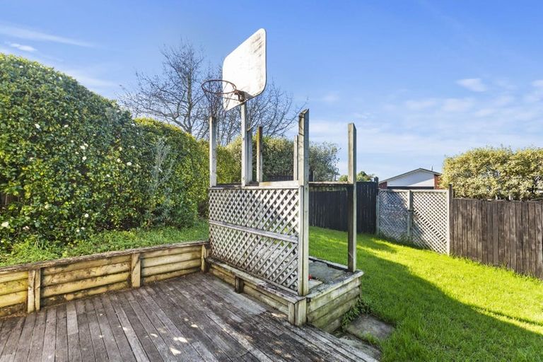 Photo of property in 21 Deanna Drive, West Harbour, Auckland, 0618