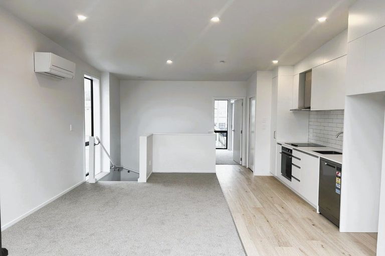 Photo of property in 13 Kamahi Place, Paraparaumu, 5032