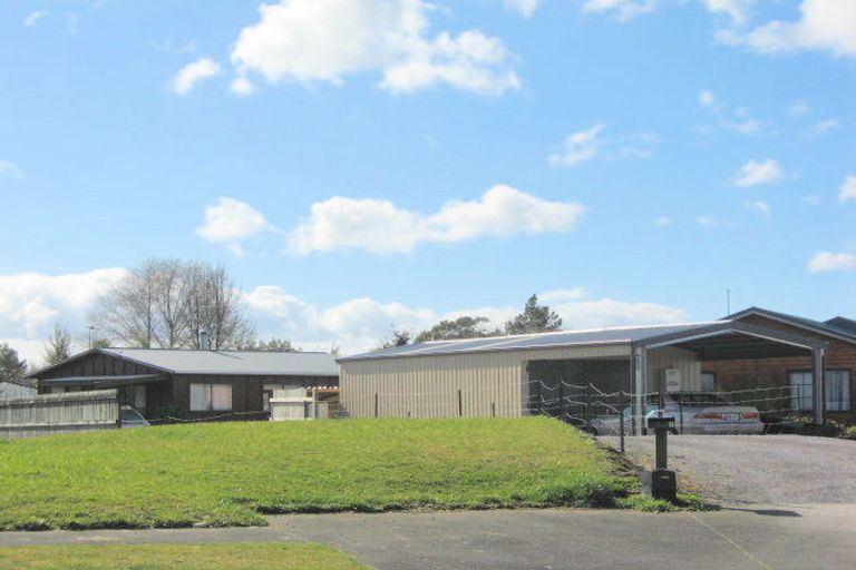 Photo of property in 7 Hinenamu Grove, Turangi, 3334