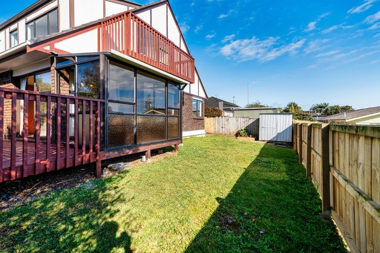 Photo of property in 2/14 Chip Grove, Sunnyhills, Auckland, 2010