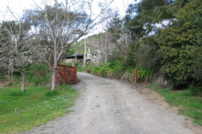 Photo of property in 205 Tapu Coroglen Road, Tapu, Thames, 3575
